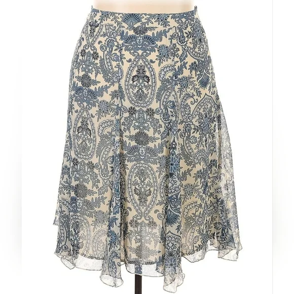 RARE Blue and Cream Patterned Skirt Flowing Airy Style Women's Midi Skirt 20W - Picture 1 of 3